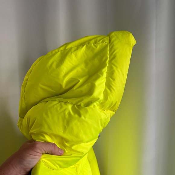 Bright Neon cropped puffer, fun, visible, EUC - Picture 12 of 15